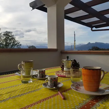 Borgo San Giorgio Apartamento Àrbatax